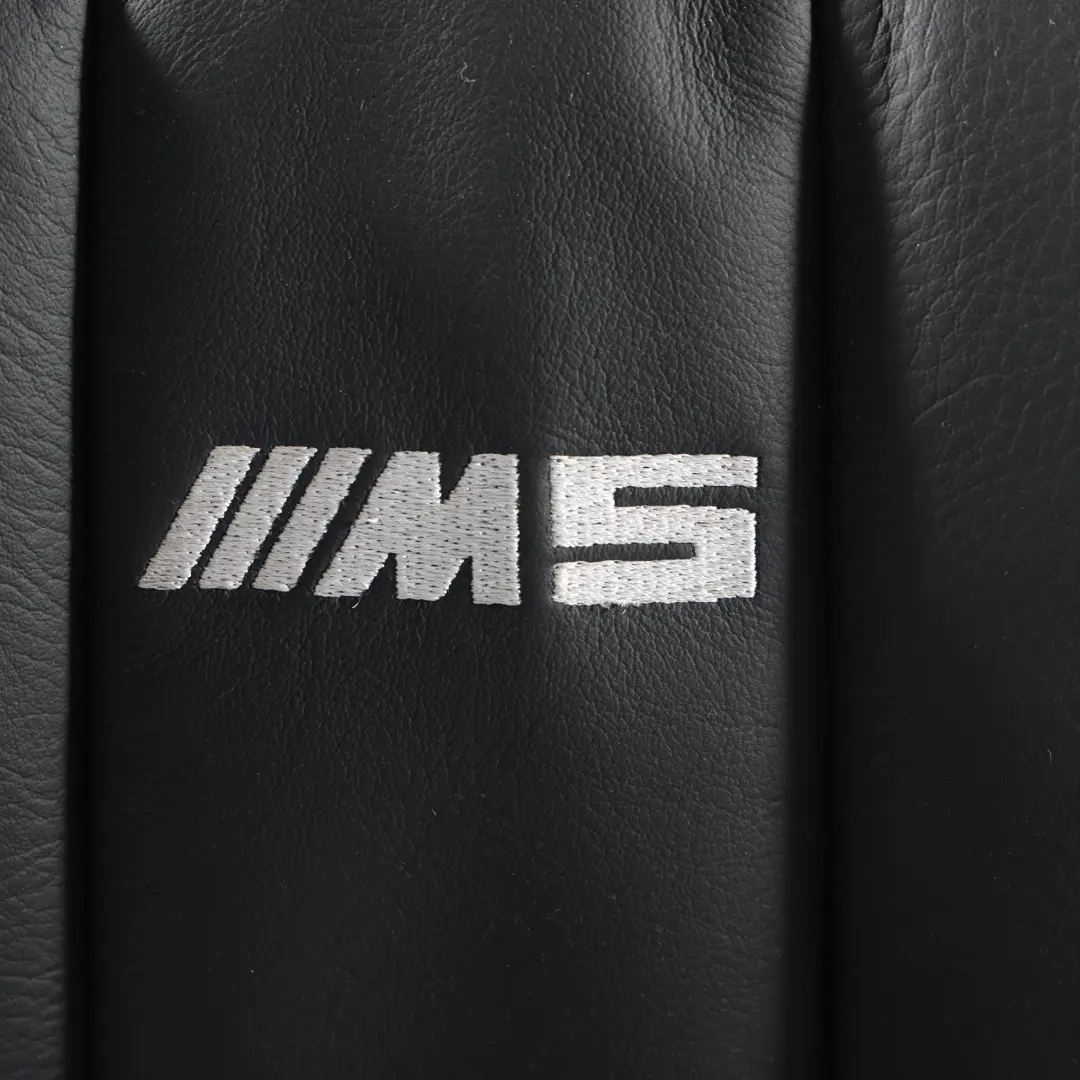 Zagłówek Tył Lewy Prawy Individual Skóra Merino Czarna Zestaw do BMW F10 M5 o numerze 7985504 BMW F10 M5 Zagłówek Tył Lewy Prawy Individual Skóra Merino Czarna Zestaw - SKU 7985504 - Numer Części 7985504