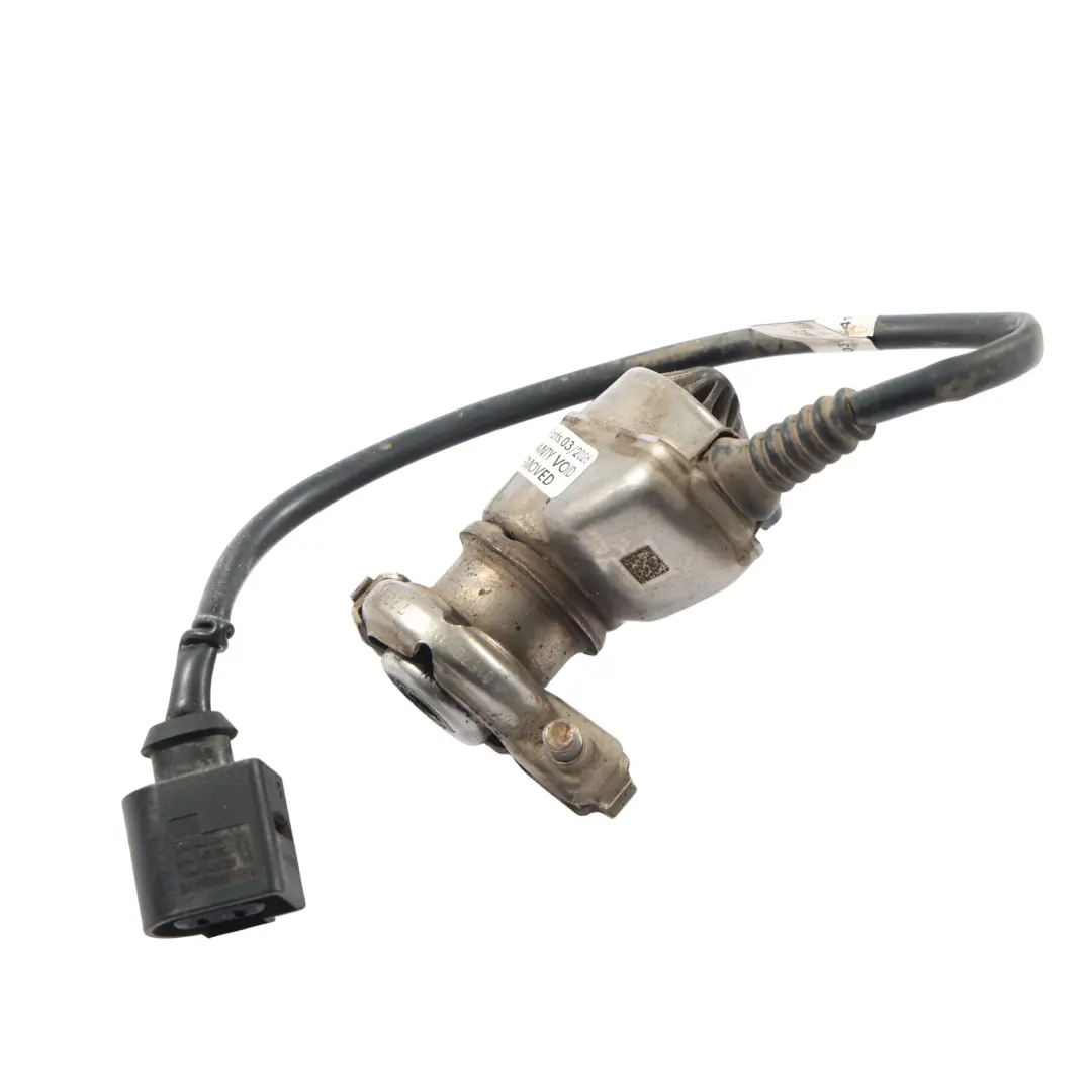 Wtryskiwacz Adblue 2.0 TDI do Volkswagen Transporter T6 o numerze 7E0131113C Volkswagen Transporter T6 Wtryskiwacz Adblue 2.0 TDI - SKU 7E0131113C - Numer Części 7E0131113C