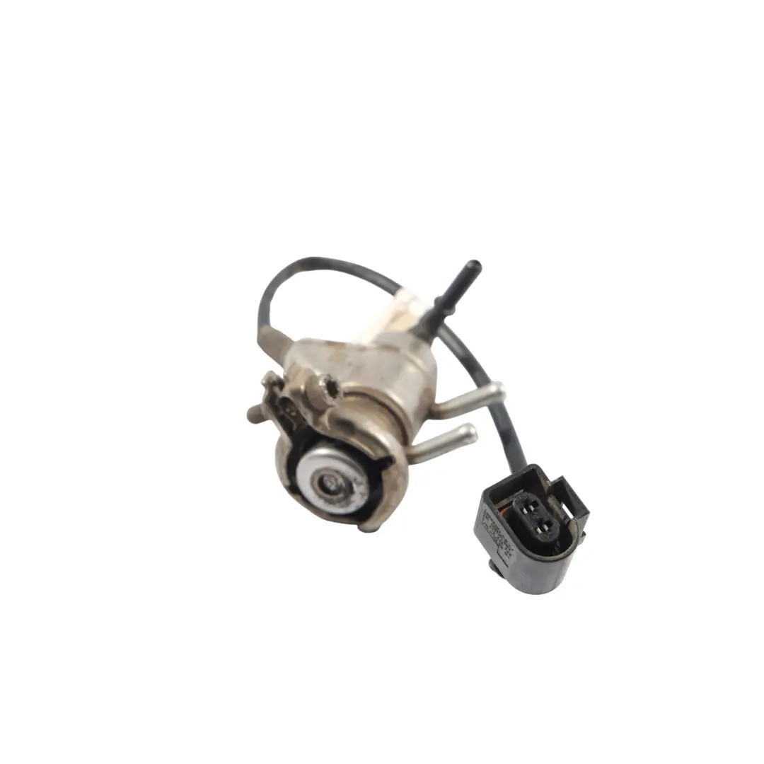 Injecteur D'Additif Adblue Pour 2.0 TDI pour Volkswagen Transporter T6 à propos du numéro de pièce 7E0131113C Volkswagen Transporter T6 Injecteur D'Additif Adblue Pour 2.0 TDI - SKU 7E0131113C - Numéro de pièce 7E0131113C