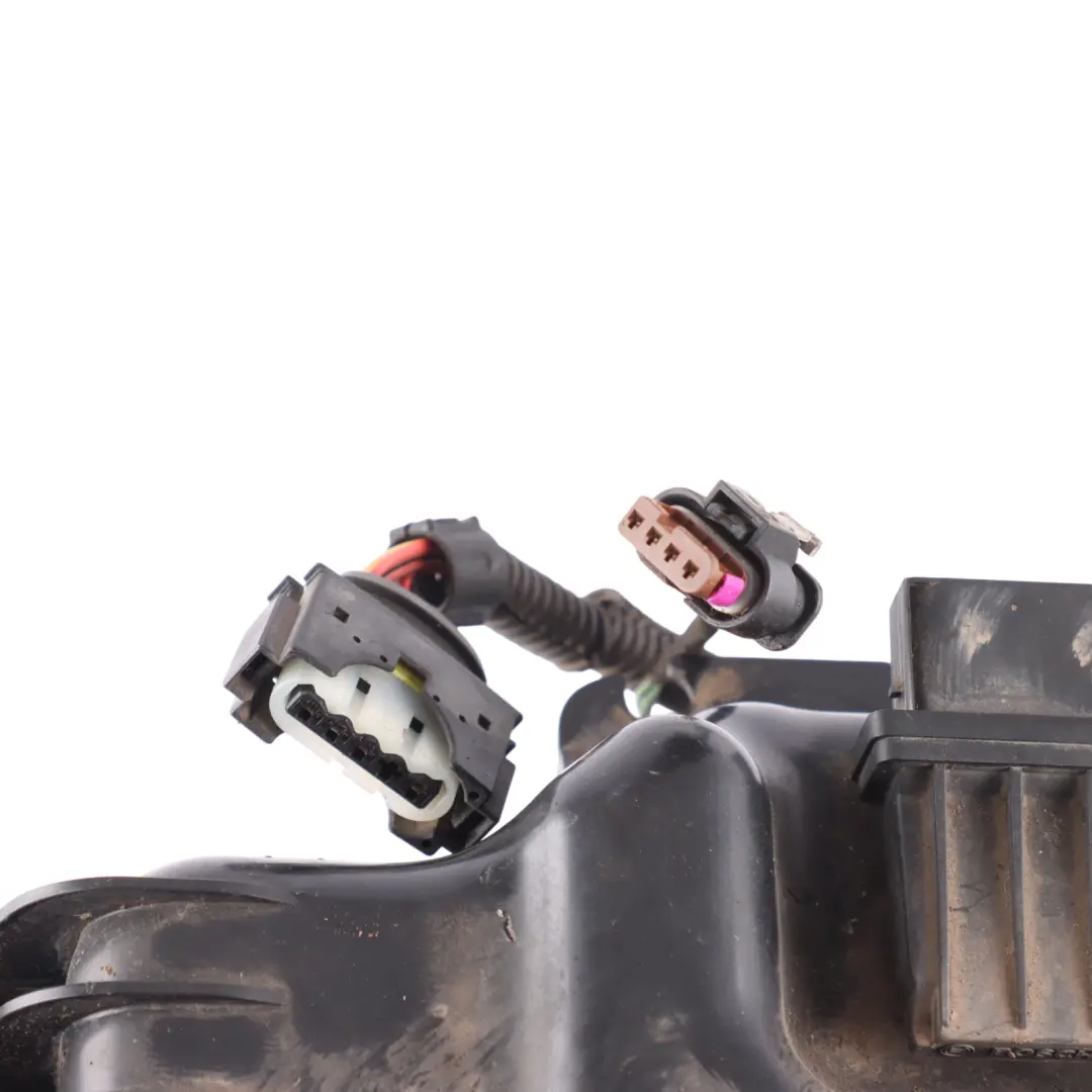 AdBlue Fuel Tank Reservoir 2.0 TDI to Volkswagen Transporter T6 with Part number 7E0131877H Volkswagen Transporter T6 AdBlue Fuel Tank Reservoir 2.0 TDI - SKU 7E0131877H - Part number 7E0131877H