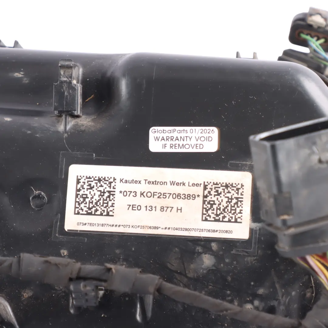 AdBlue Fuel Tank Reservoir 2.0 TDI to Volkswagen Transporter T6 with Part number 7E0131877H Volkswagen Transporter T6 AdBlue Fuel Tank Reservoir 2.0 TDI - SKU 7E0131877H - Part number 7E0131877H