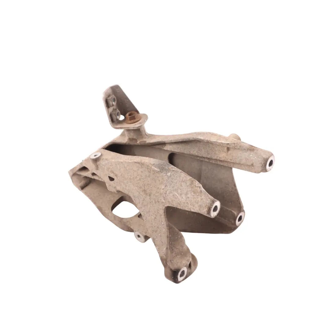 Volkswagen VW Transporter T6 Engine Mount Bracket Support - SKU 7E0199370L - Part number 7E0199370L