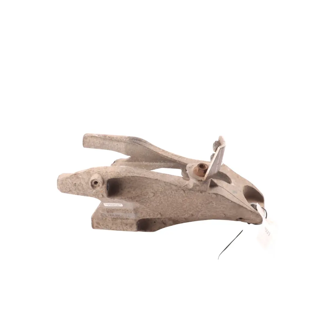 Volkswagen VW Transporter T6 Engine Mount Bracket Support - SKU 7E0199370L - Part number 7E0199370L