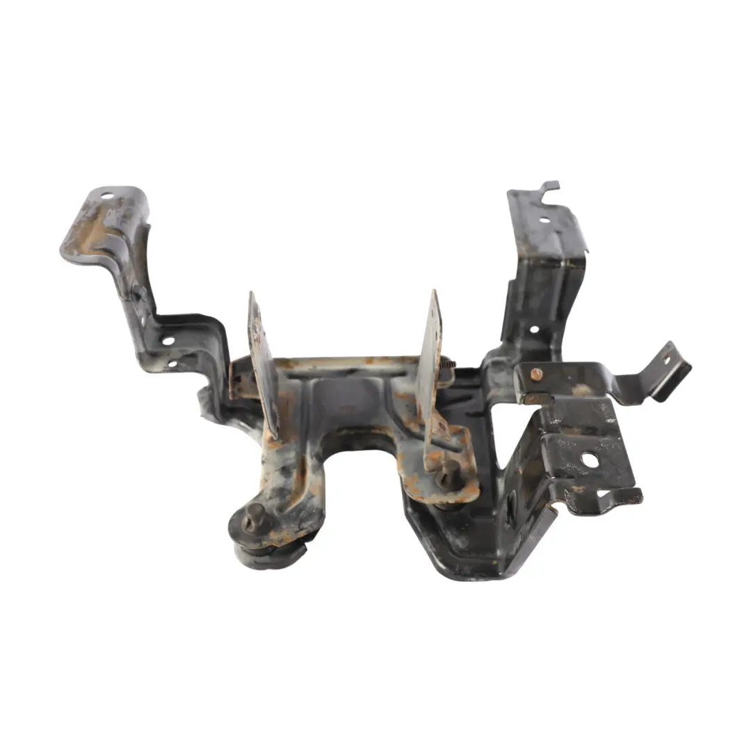 Auxiliary Coolant Water Heater Bracket to Volkswagen VW Transporter T5 with Part number 7E0819453A Volkswagen VW Transporter T5 Auxiliary Coolant Water Heater Bracket - SKU 7E0819453A - Part number 7E0819453A