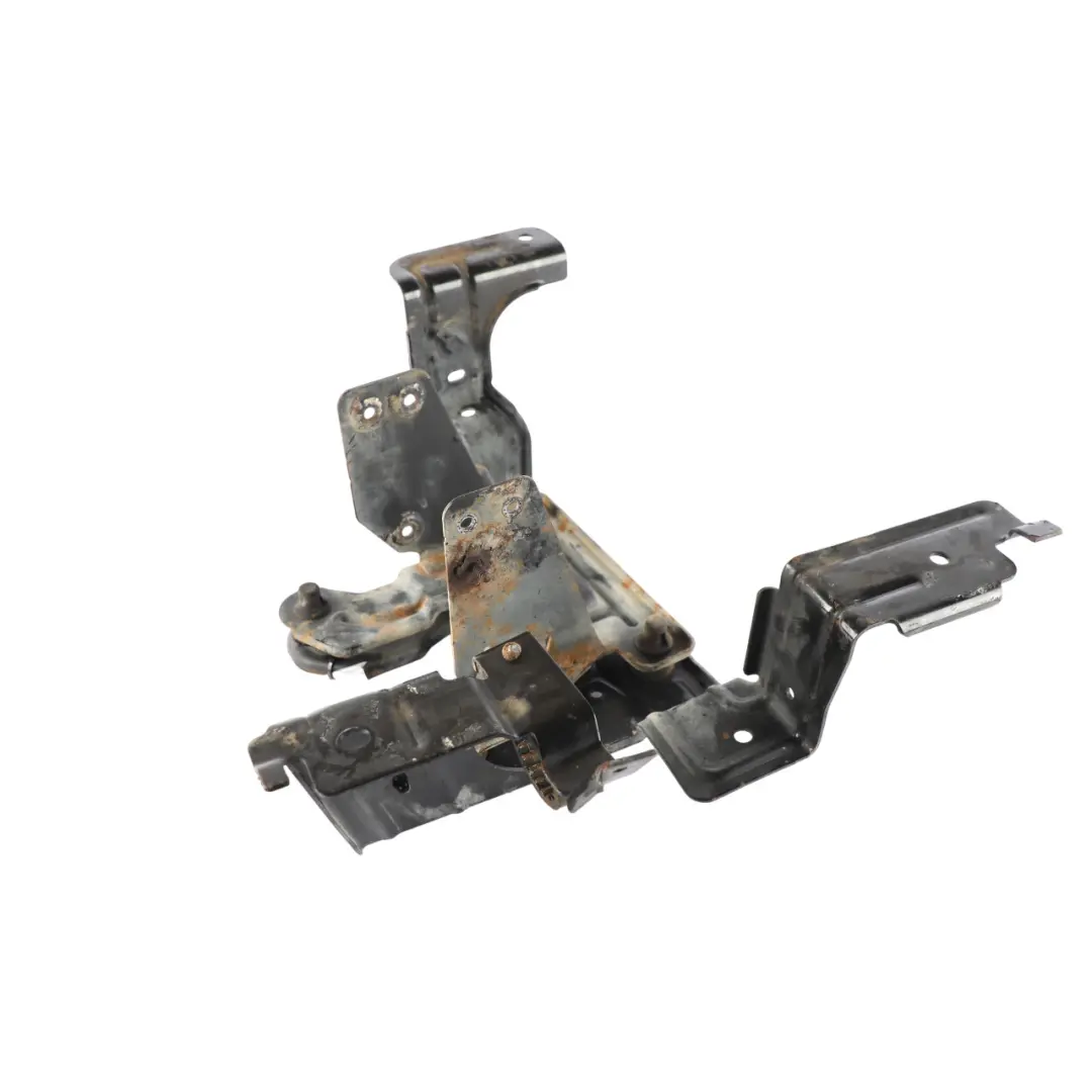 Auxiliary Coolant Water Heater Bracket to Volkswagen VW Transporter T5 with Part number 7E0819453A Volkswagen VW Transporter T5 Auxiliary Coolant Water Heater Bracket - SKU 7E0819453A - Part number 7E0819453A