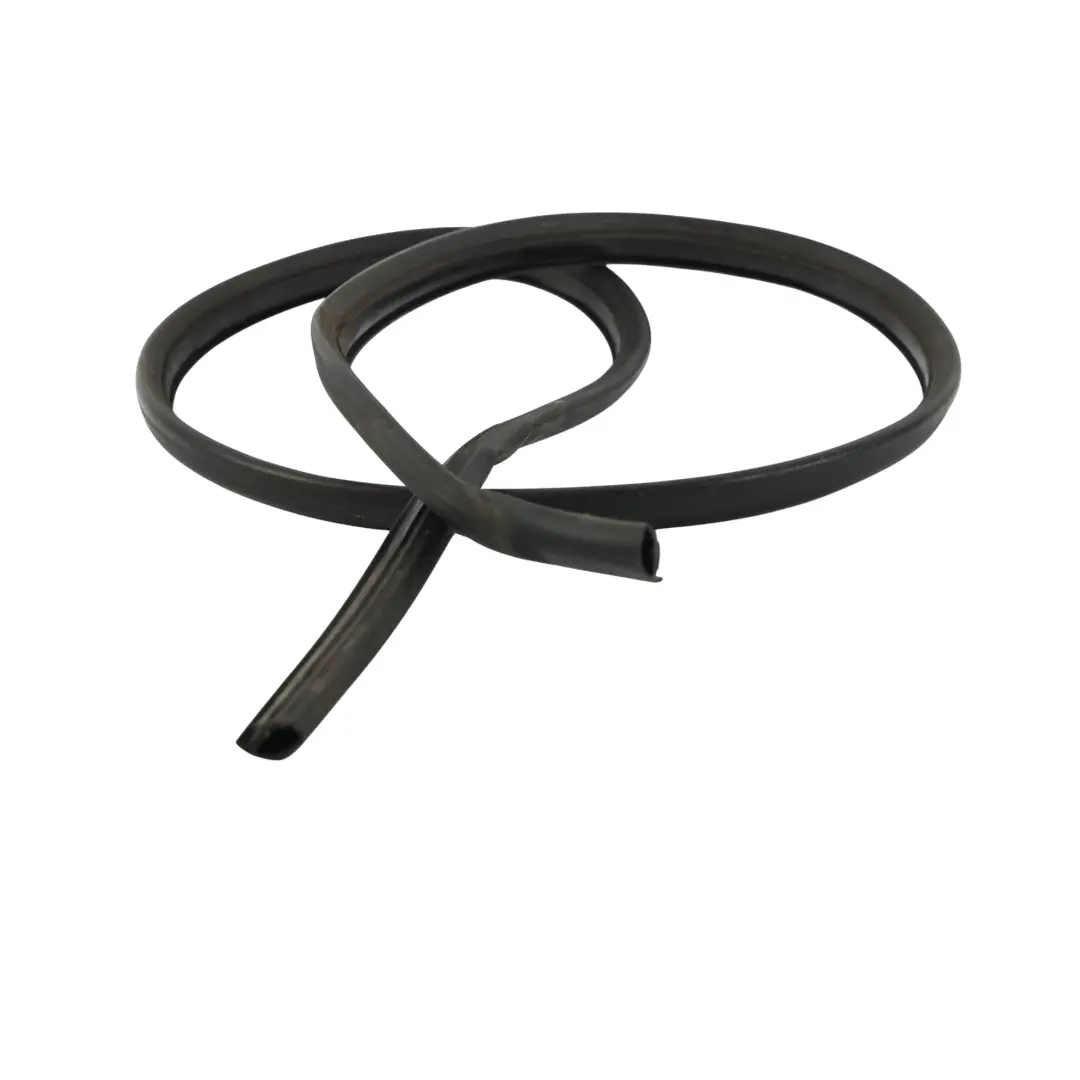 Joint Supérieur De Vitre De Porte Avant Droite pour VW Transporter T6 à propos du numéro de pièce 7E0837762C VW Transporter T6 Joint Supérieur De Vitre De Porte Avant Droite - SKU 7E0837762C - Numéro de pièce 7E0837762C