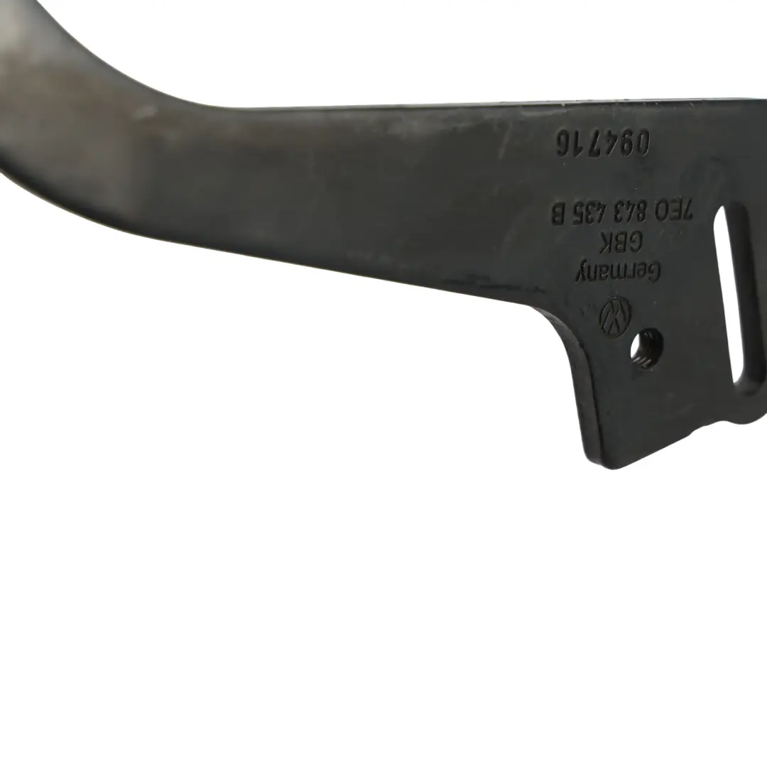 Guide Rouleau Porte Coulissante Haut Gauche pour Volkswagen Transporter T6 à propos du numéro de pièce 7E0843435B Volkswagen Transporter T6 Guide Rouleau Porte Coulissante Haut Gauche - SKU 7E0843435B - Numéro de pièce 7E0843435B