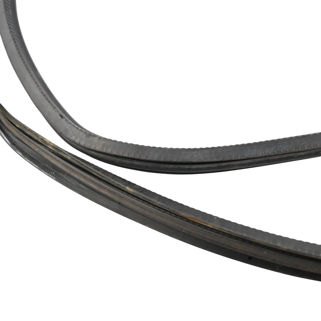 Volkswagen Transporter T6 Rear Door Seal Gasket Rubber - SKU 7E0843791D - Part number 7E0843791D