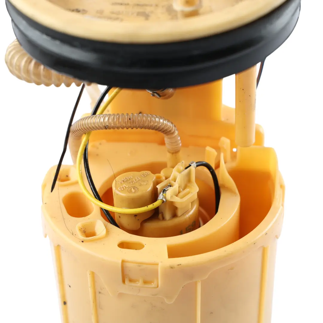 Pump Sender Unit to Volkswagen Transporter T5 2.0 TDI Fuel Tank with Part number 7E0919050C Volkswagen Transporter T5 2.0 TDI Fuel Tank Pump Sender Unit - SKU 7E0919050C - Part number 7E0919050C