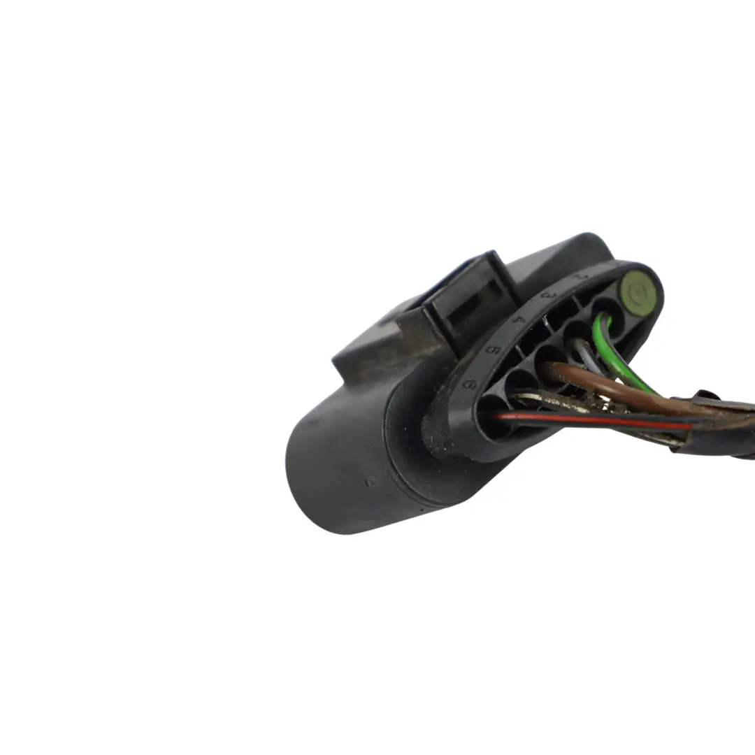 Luz Trasera Lateral Cableado Izquierdo para Volkswagen Transporter T6 con número de pieza 7E0945095T Volkswagen Transporter T6 Luz Trasera Lateral Cableado Izquierdo - SKU 7E0945095T-2 - Número de pieza 7E0945095T