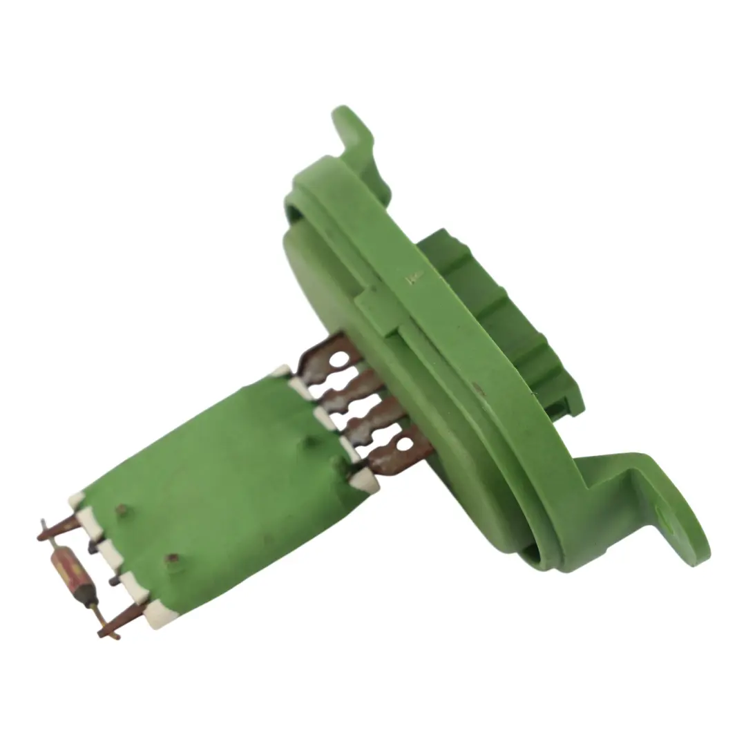 Résistance Chauffage Résistance Moteur Ventilateur 7E0959263 pour VW Transporter T6 à propos du numéro de pièce 7E0959263D VW Transporter T6 Résistance Chauffage Résistance Moteur Ventilateur 7E0959263 - SKU 7E0959263D - Numéro de pièce 7E0959263D