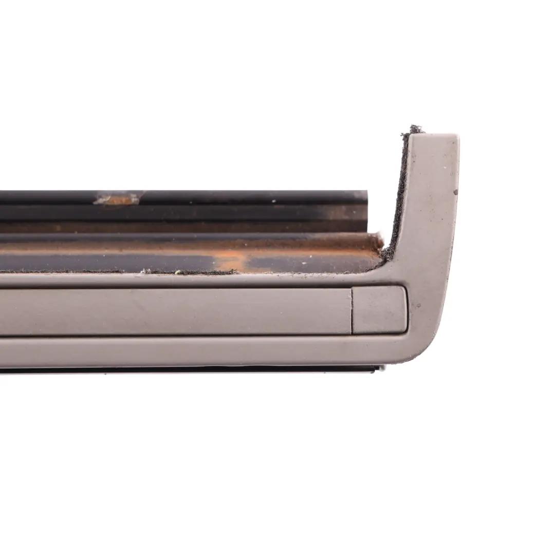 Sliding Door Window Sun Roller Right O/S Grey to VW Transporter T5 with Part number 7E3867028A VW Transporter T5 Sliding Door Window Sun Roller Right O/S Grey - SKU 7H5861314C - Part number 7E3867028A