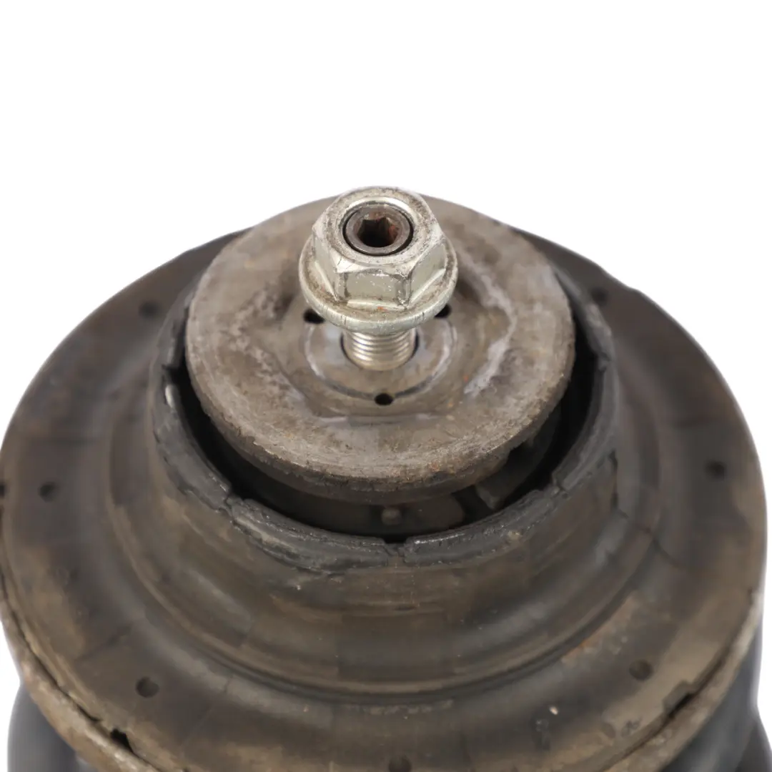 Shock Absorber Sachs Front Spring Strut Set to VW Transporter T5 with Part number 7H0413031N VW Transporter T5 Shock Absorber Sachs Front Spring Strut Set - SKU 7H0413031N-1 - Part number 7H0413031N