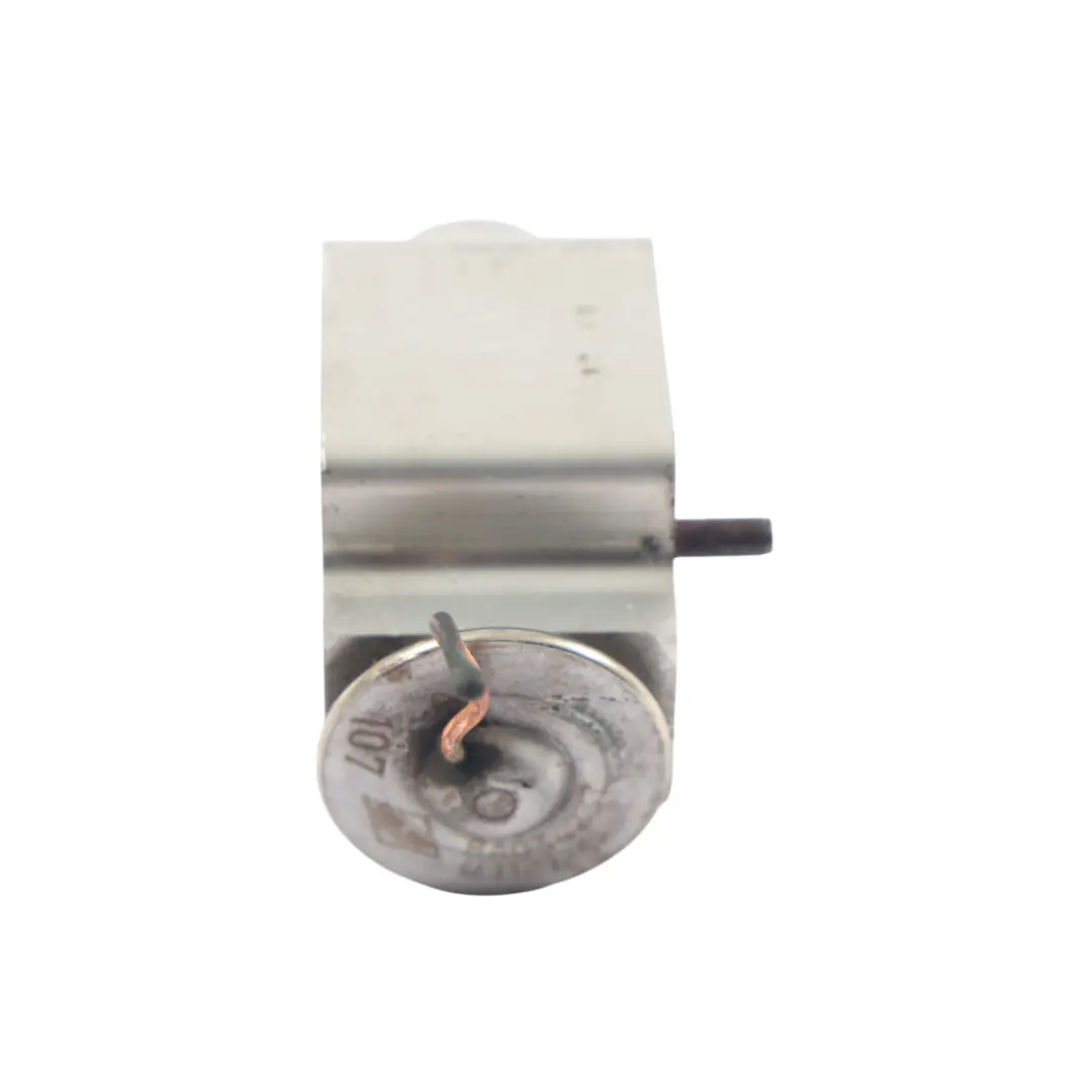 Volkswagen Transporter T5 Klimaanlage Expansionsventil - SKU 7H0820712B - Teilenummer 7H0820712B