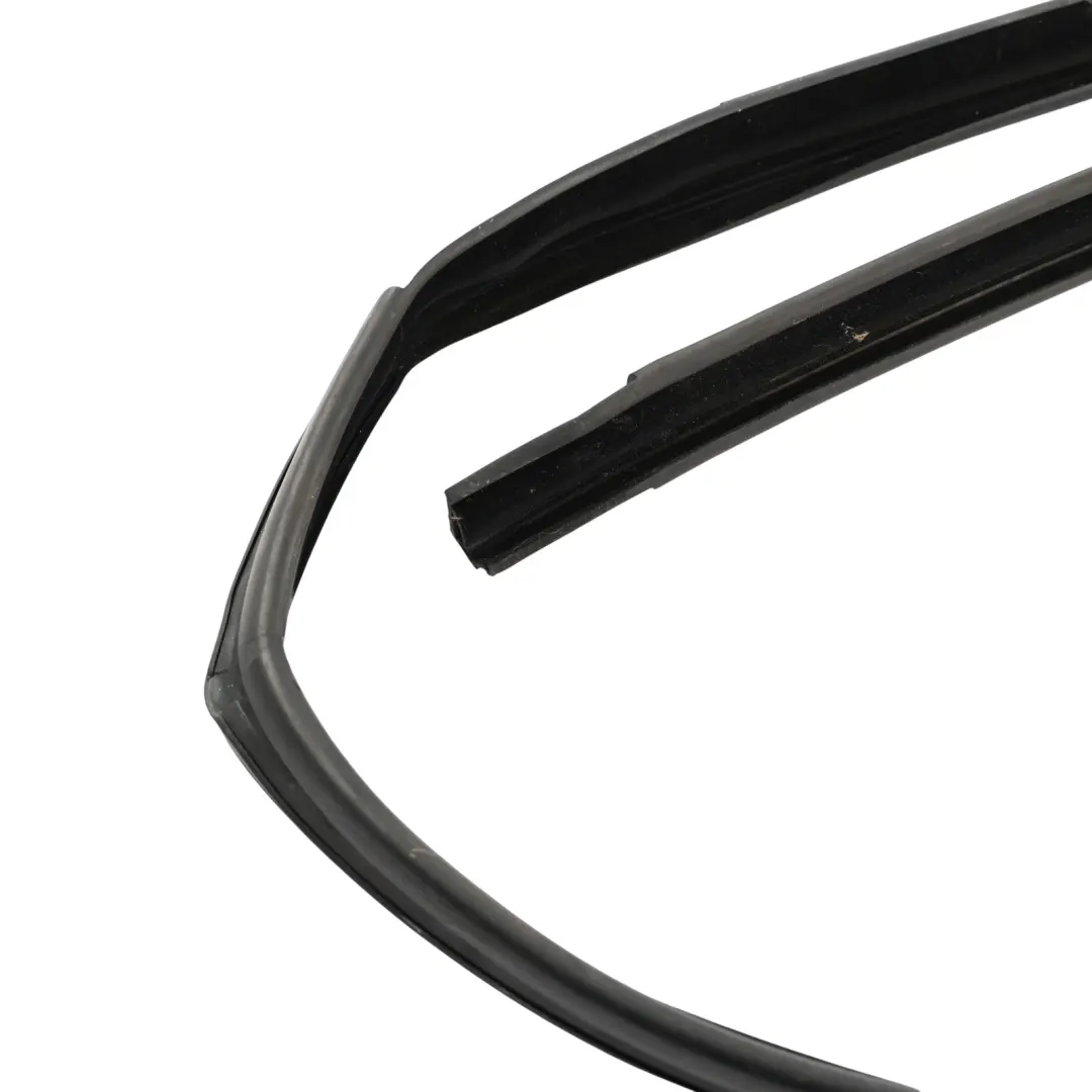 Volkswagen Transporter T5 Guarnizione Vetro Porta Telaio Sinistra - SKU 7H0837433C - Numero di parte 7H0837433C