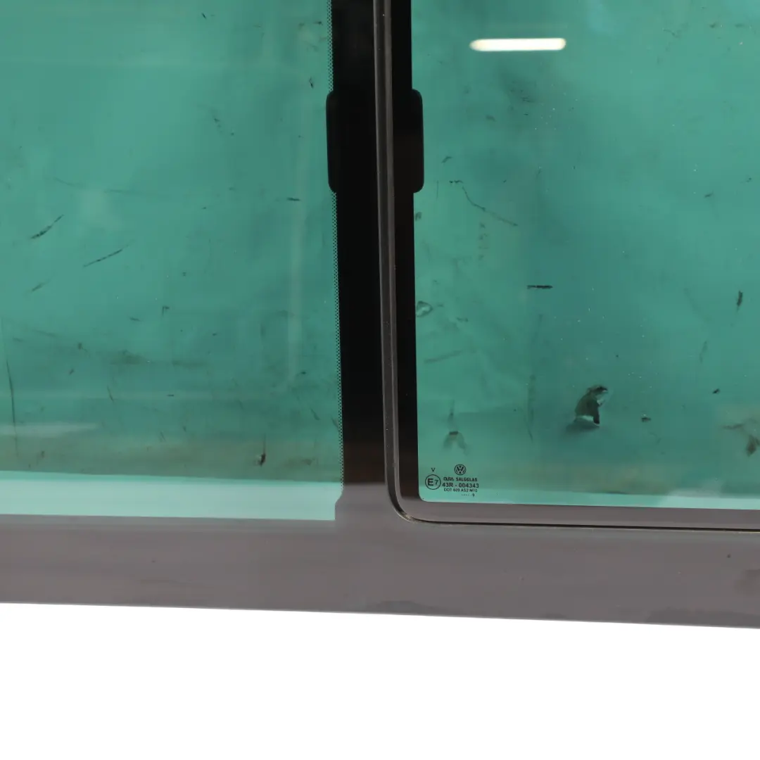 Sliding Door Window Rear Right O/S AS2 to Volkswagen VW Transporter T5 with Part number 7H0847758AK Volkswagen VW Transporter T5 Sliding Door Window Rear Right O/S AS2 - SKU 7H0847758AK - Part number 7H0847758AK