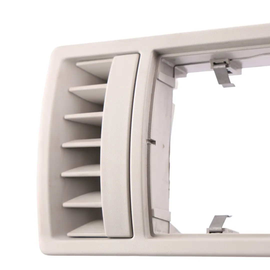 Interior Light Lamp Frame Cover Bracket to Volkswagen Transporter T5 with Part number 7H0858848B Volkswagen Transporter T5 Interior Light Lamp Frame Cover Bracket - SKU 7H0858848B - Part number 7H0858848B