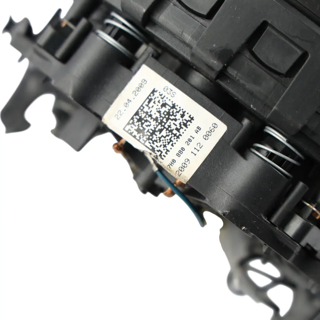 Steering Wheel Driver's Side Air Module Unit to VW Transporter T5 with Part number 7H0880201AB VW Transporter T5 Steering Wheel Driver's Side Air Module Unit - SKU 7H0880201AB - Part number 7H0880201AB