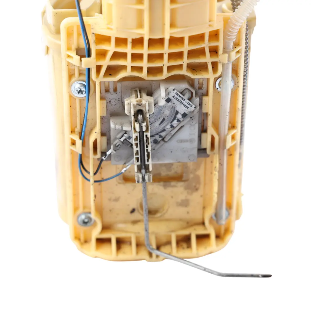 Pump Sender Unit Diesel Engine to VW Transporter T5 Fuel Tank with Part number 7H0919088B VW Transporter T5 Fuel Tank Pump Sender Unit Diesel Engine - SKU 7H0919088B - Part number 7H0919088B