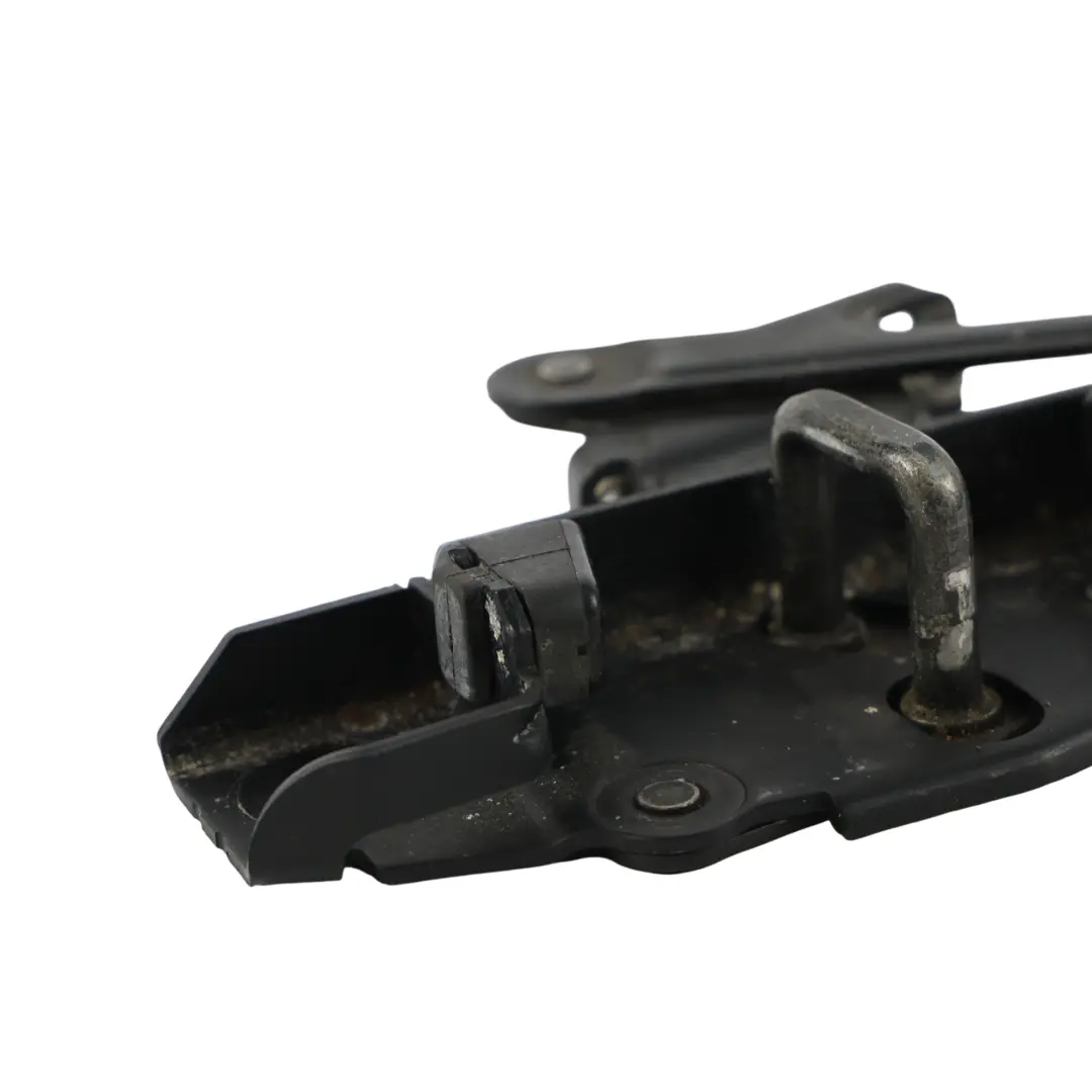 Zamek Klapy Bagażnika do Range Rover Sport L320 o numerze 7H32-431E72-AD Range Rover Sport L320 Zamek Klapy Bagażnika - SKU 7H32-431E72-AD - Numer Części 7H32-431E72-AD