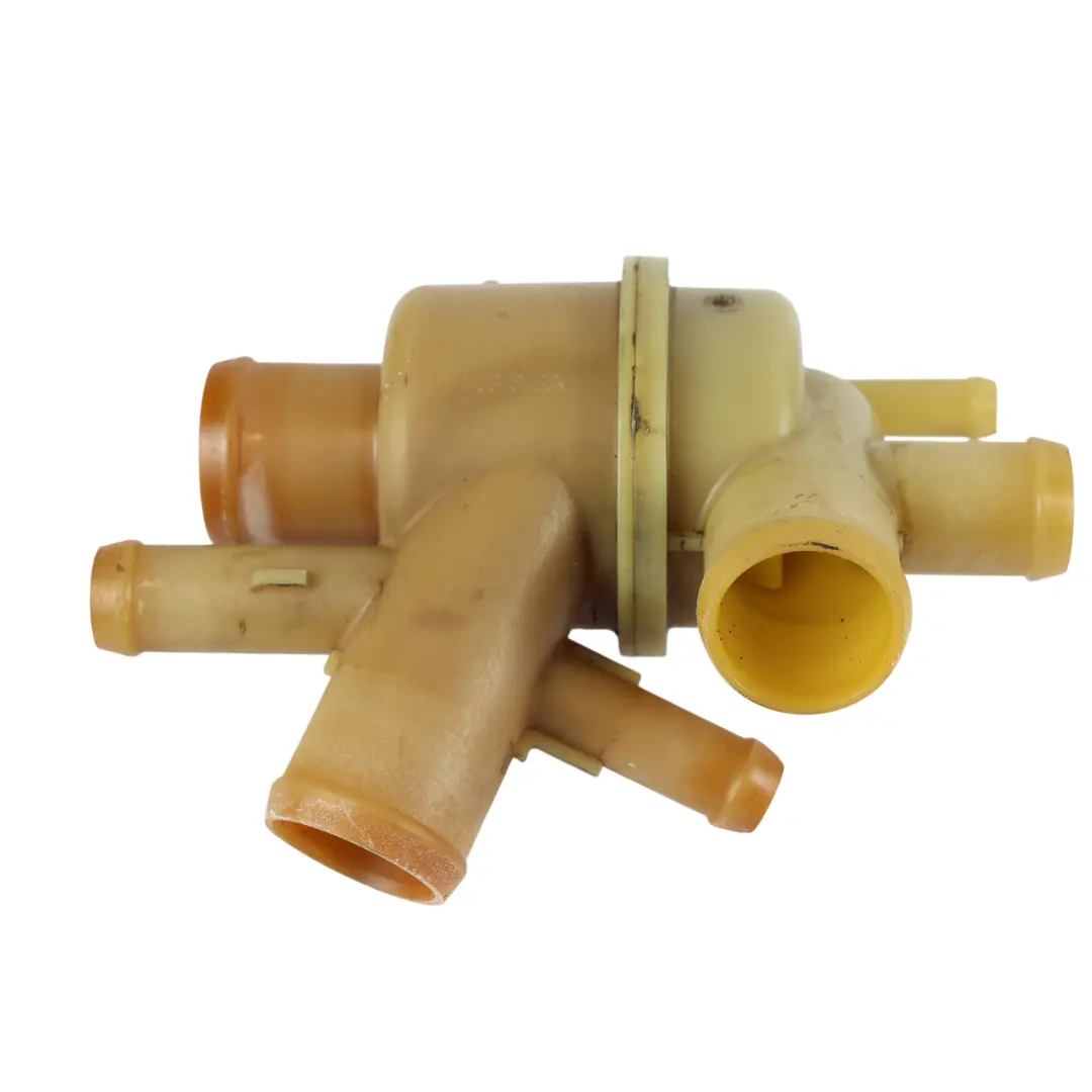 Land Rover Discovery 4 L319 Carcasa Del Termostato 2.7 V6 Diesel - SKU 7H32-8575-AD - Número de pieza 7H32-8575-AD