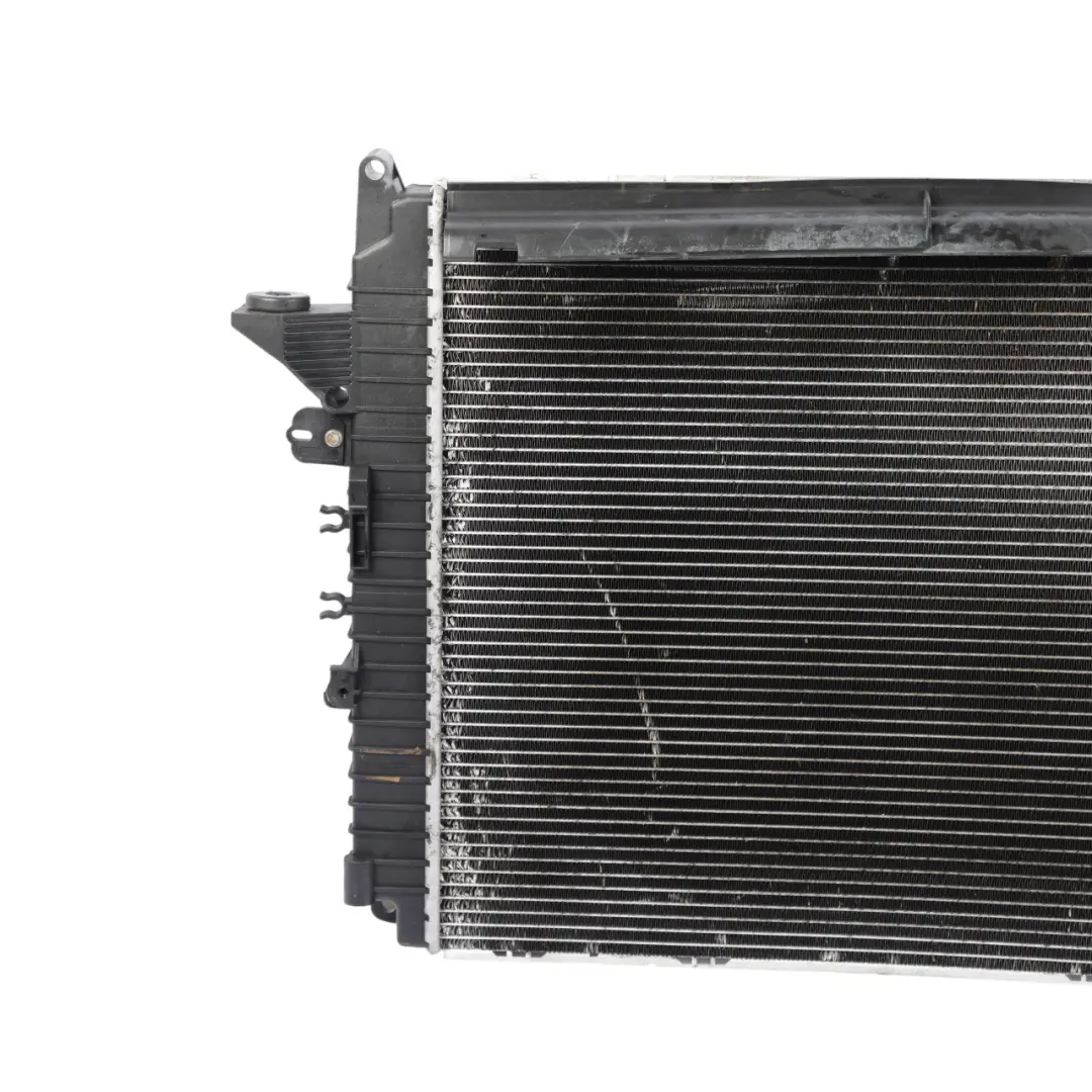 Cooling Radiator 2.7 V6 Diesel to Range Rover Sport L320 Engine with Part number 7H32-8T000-DA Range Rover Sport L320 Engine Cooling Radiator 2.7 V6 Diesel - SKU 7H32-8T000-DA - Part number 7H32-8T000-DA