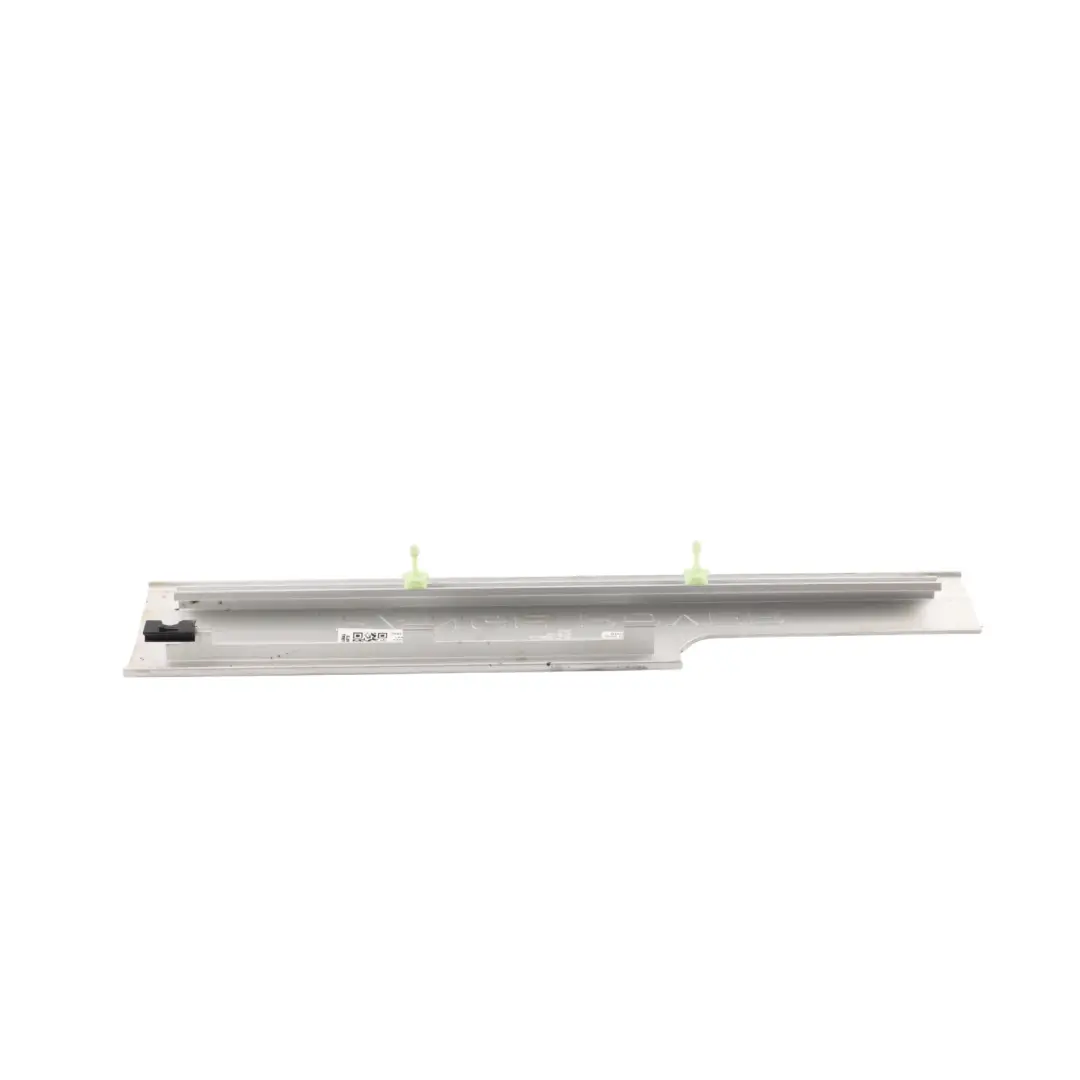 Land Rover Range Rover L322 Bandeau Seuil Porte Avant Gauche - SKU 7H42-132B09-AA - Numéro de pièce 7H42-132B09-AA