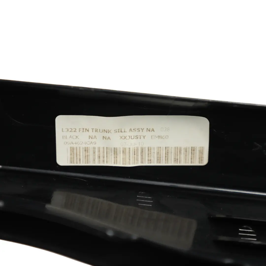 Range Rover L322 Boot Lid Trunk Upper Trim Cover Finisher - SKU 7H42-278B56-AAW - Part number 7H42-278B56-AAW