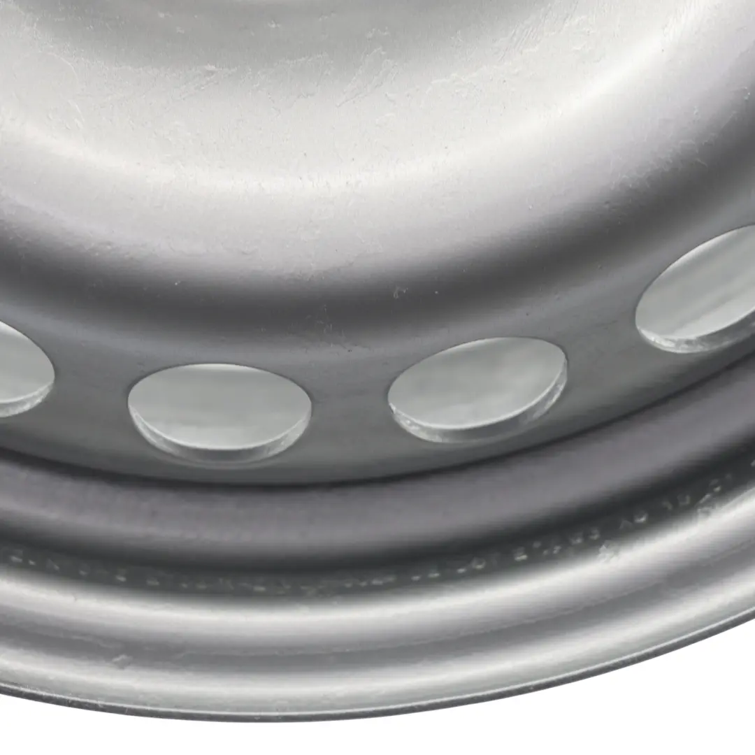 Jante En Acier 16" 6,5J ET:52 pour Volkswagen Transporter T6 à propos du numéro de pièce 7H8601027D Volkswagen Transporter T6 Jante En Acier 16" 6,5J ET:52 - SKU 7H8601027D - Numéro de pièce 7H8601027D