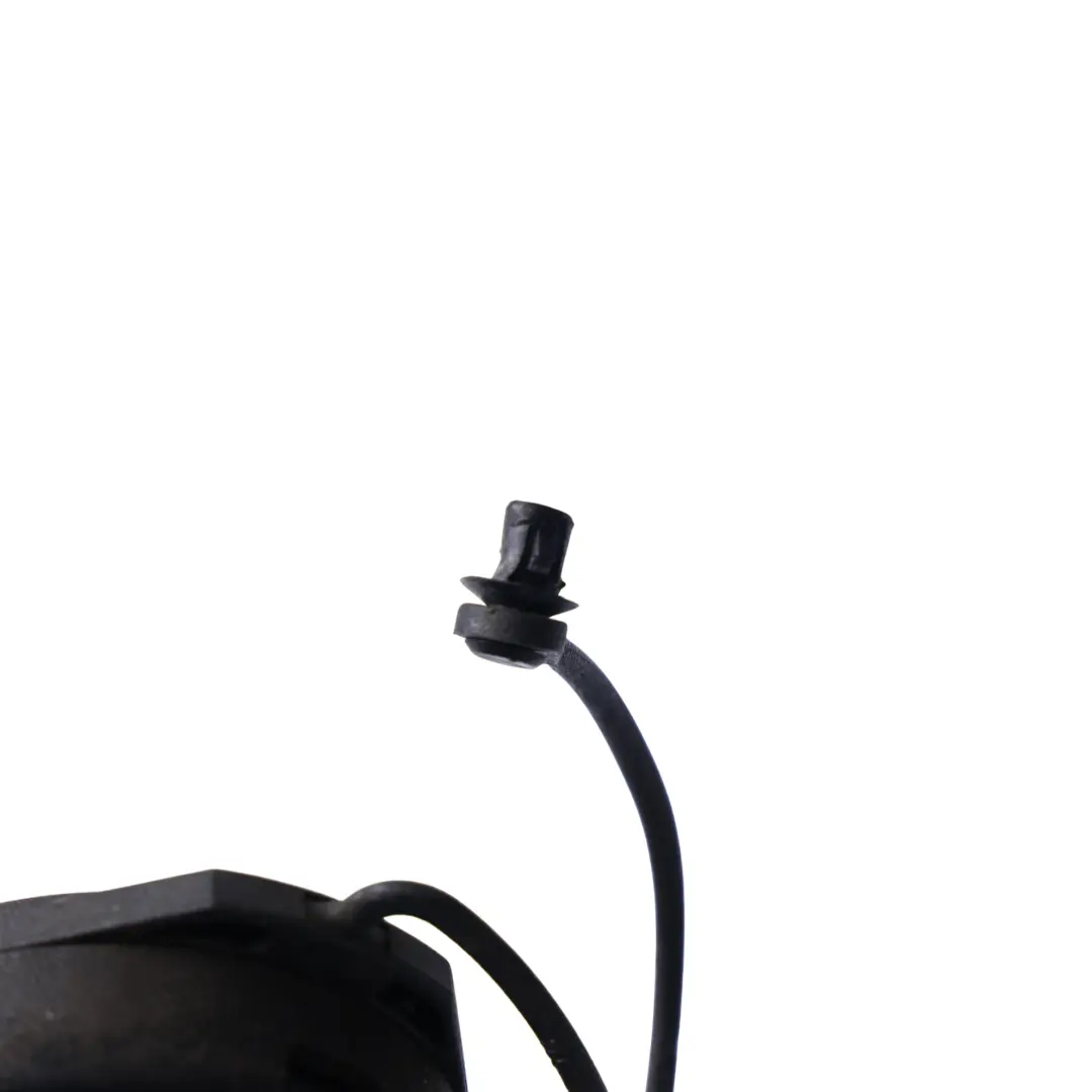 Bouchon Réservoir Carburant pour Porsche Cayenne Turbo 9PA VW Touareg Golf à propos du numéro de pièce 7L0201553 Porsche Cayenne Turbo 9PA VW Touareg Golf Bouchon Réservoir Carburant - SKU 7L0201553 - Numéro de pièce 7L0201553