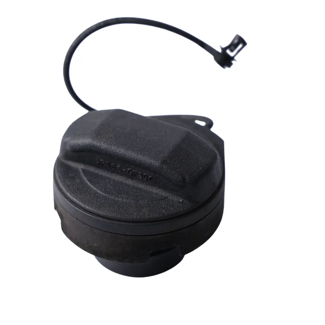 Tappo Serbatoio Carburante per Porsche Cayenne Turbo 9PA VW Touareg Golf con numero di parte 7L0201553 Porsche Cayenne Turbo 9PA VW Touareg Golf Tappo Serbatoio Carburante - SKU 7L0201553 - Numero di parte 7L0201553