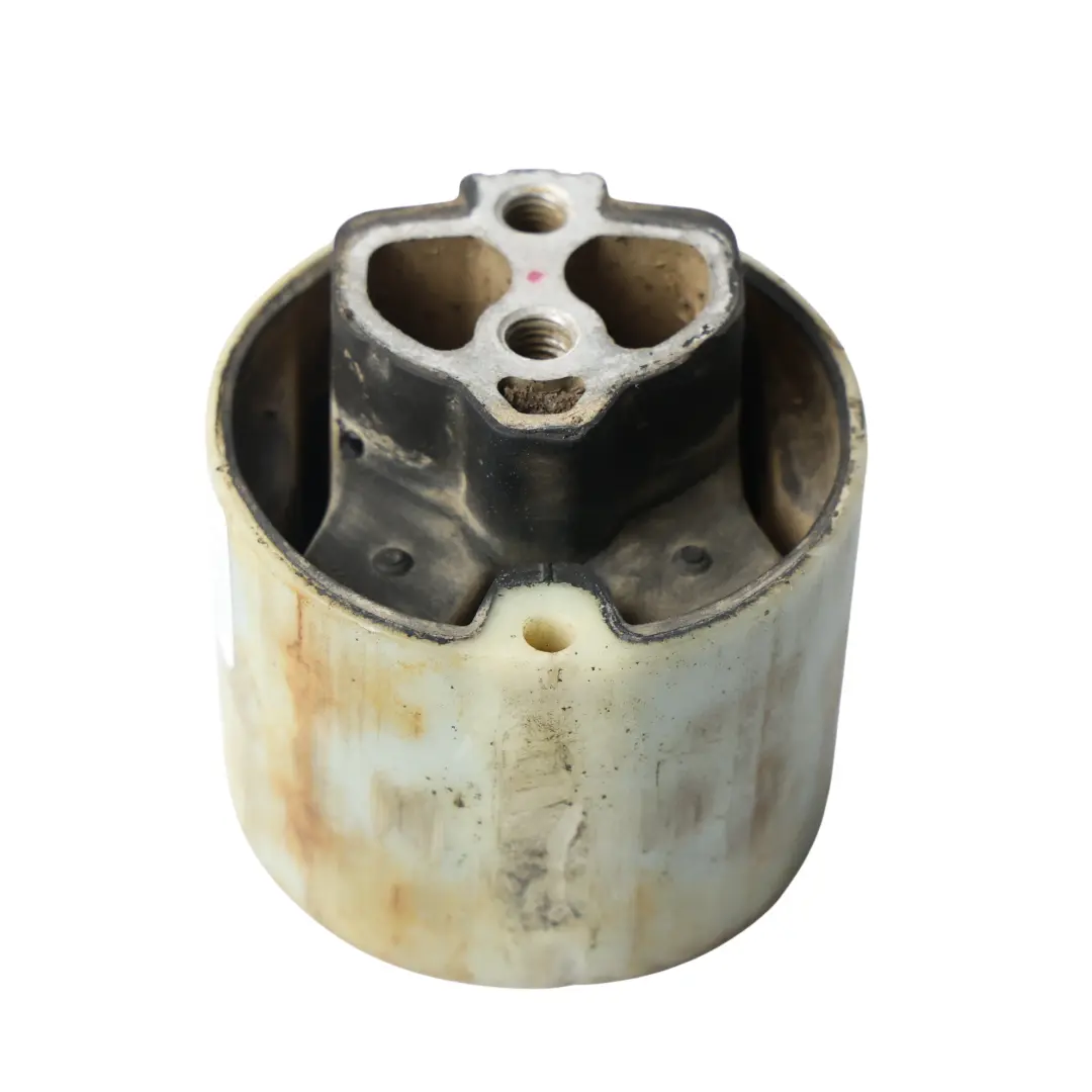 7P Audi Q7 4M Soporte Caja De Cambios para Volkswagen Touareg con número de pieza 7L0399249B Volkswagen Touareg 7P Audi Q7 4M Soporte Caja De Cambios - SKU 7L0399249B - Número de pieza 7L0399249B