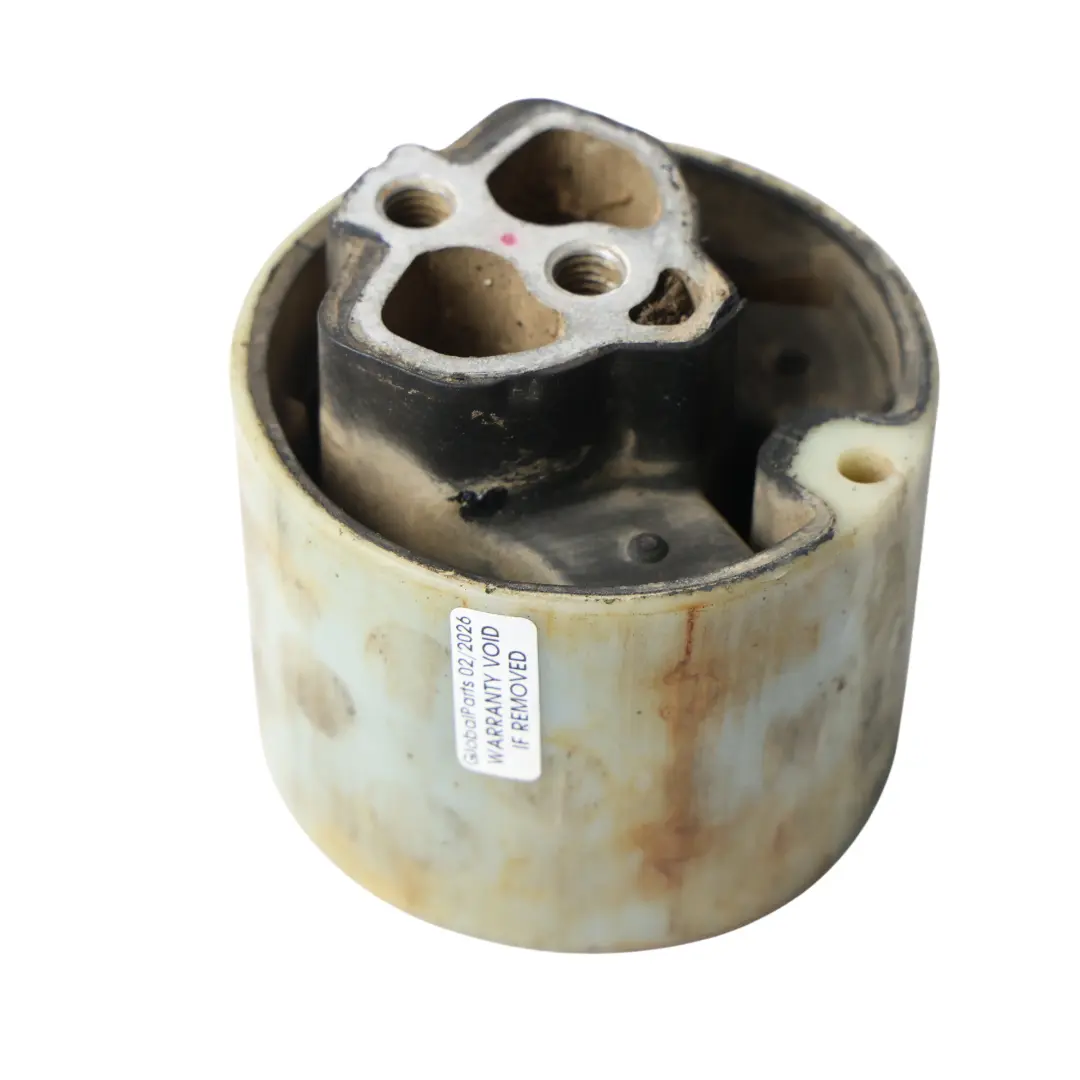 7P Audi Q7 4M Poduszka Skrzyni Biegów do Volkswagen Touareg o numerze 7L0399249B Volkswagen Touareg 7P Audi Q7 4M Poduszka Skrzyni Biegów - SKU 7L0399249B - Numer Części 7L0399249B