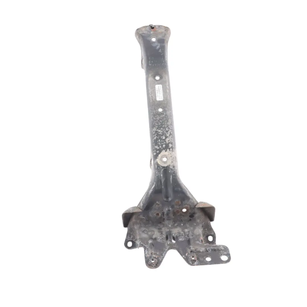 Radiator Bracket Holder Carrier to Porsche Cayenne 9PA 955 with Part number 7L0805799C Porsche Cayenne 9PA 955 Radiator Bracket Holder Carrier - SKU 7L0805799C - Part number 7L0805799C