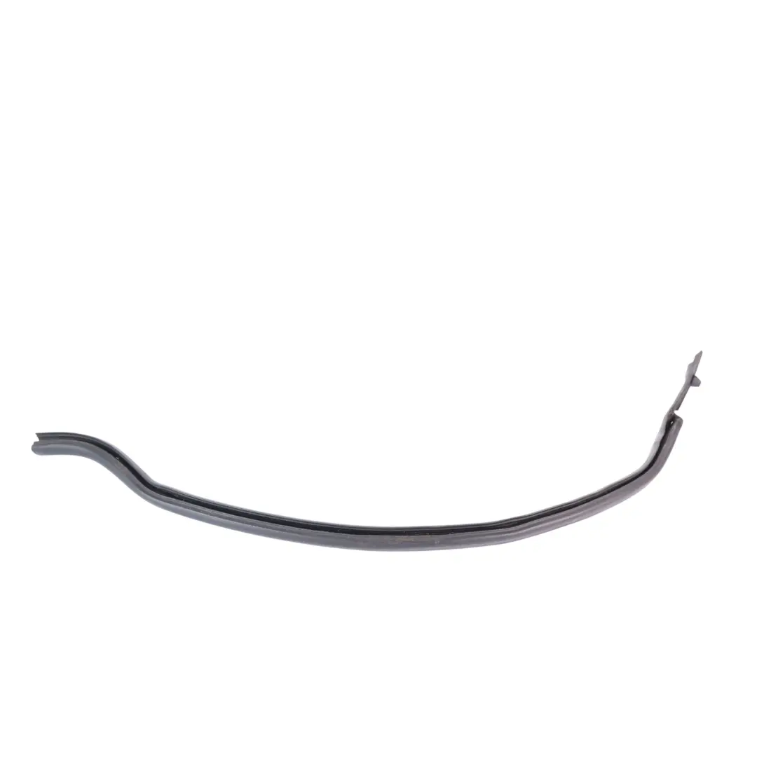 7L Porsche Cayenne 9PA Front Door Seal Gasket Right O/S to VW Touareg with Part number 7L0839718 VW Touareg 7L Porsche Cayenne 9PA Front Door Seal Gasket Right O/S - SKU 7L0839718 - Part number 7L0839718