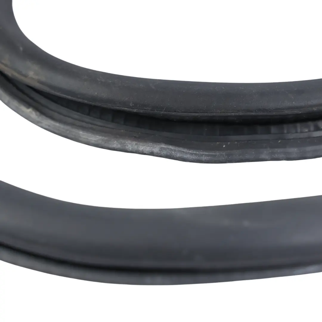 Door Frame Edge Seal Rear Left Right N/O/S Gasket to Porsche Cayenne 9PA with Part number 7L0867367E Porsche Cayenne 9PA Door Frame Edge Seal Rear Left Right N/O/S Gasket - SKU 7L0867367E - Part number 7L0867367E