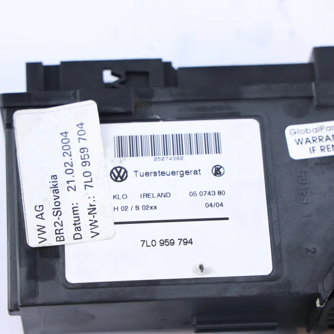 Moteur De Lève-Vitre De Porte Arrière Droite pour Porsche Cayenne 9PA à propos du numéro de pièce 7L0959794 Porsche Cayenne 9PA Moteur De Lève-Vitre De Porte Arrière Droite - SKU 7L0959794 - Numéro de pièce 7L0959794