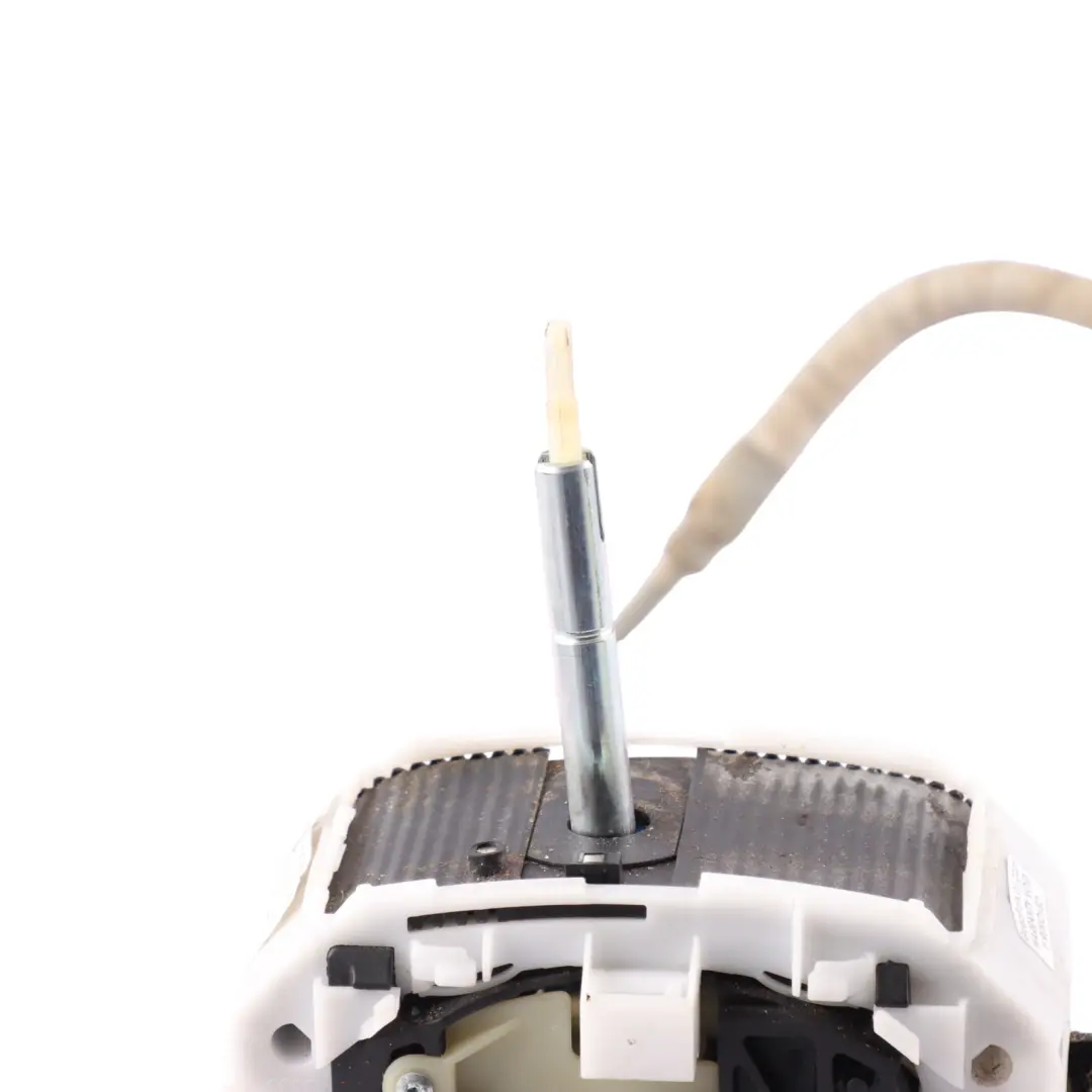 Transmission Gear Shifting Mechanism 7L5713025F to Porsche Cayenne 9PA Automatic with Part number 7L5713203E Porsche Cayenne 9PA Automatic Transmission Gear Shifting Mechanism 7L5713025F - SKU 7L5713203E - Part number 7L5713203E