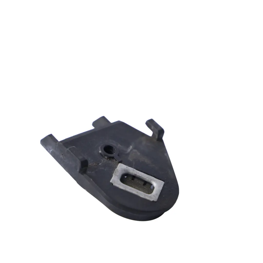 Soporte Compartimento Motor Panel Izquierdo para Porsche Cayenne 9PA con número de pieza 7L5805815A Porsche Cayenne 9PA Soporte Compartimento Motor Panel Izquierdo - SKU 7L5805815A - Número de pieza 7L5805815A