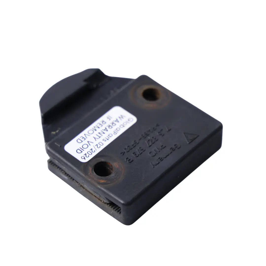 Porsche Cayenne 9PA Hintere Heckklappe Seite Bump Stop Guide - SKU 7L5827679B - Teilenummer 7L5827679B