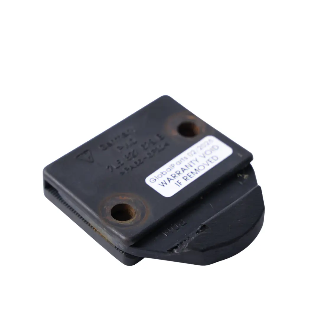 Guide De Butée Latérale De Hayon Arrière pour Porsche Cayenne 9PA à propos du numéro de pièce 7L5827679B Porsche Cayenne 9PA Guide De Butée Latérale De Hayon Arrière - SKU 7L5827679B - Numéro de pièce 7L5827679B