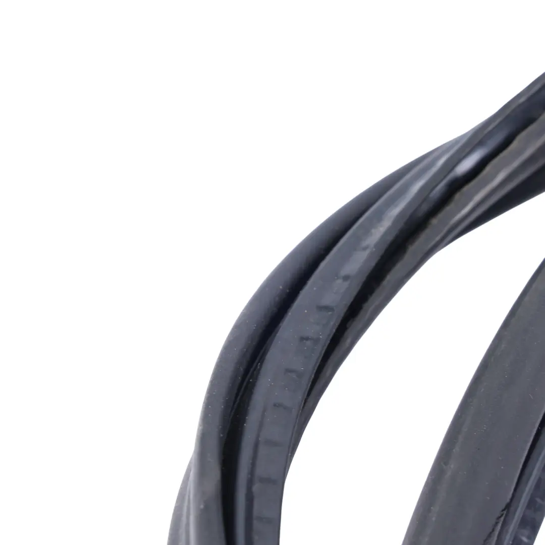 Porsche Cayenne 955 9PA Dichtungsgummi Für Kippbare Heckscheibe - SKU 7L5845521 - Teilenummer 7L5845521