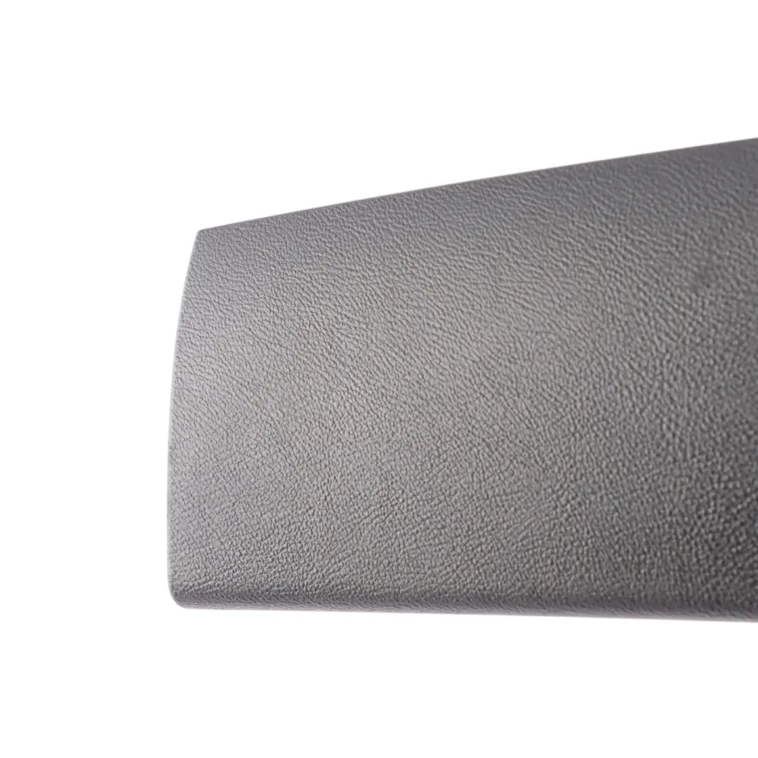 Porsche Cayenne 9PA 955 957 Centre Top Upper Tailgate Boot Lid Trim - SKU 7L5867603 - Part number 7L5867603