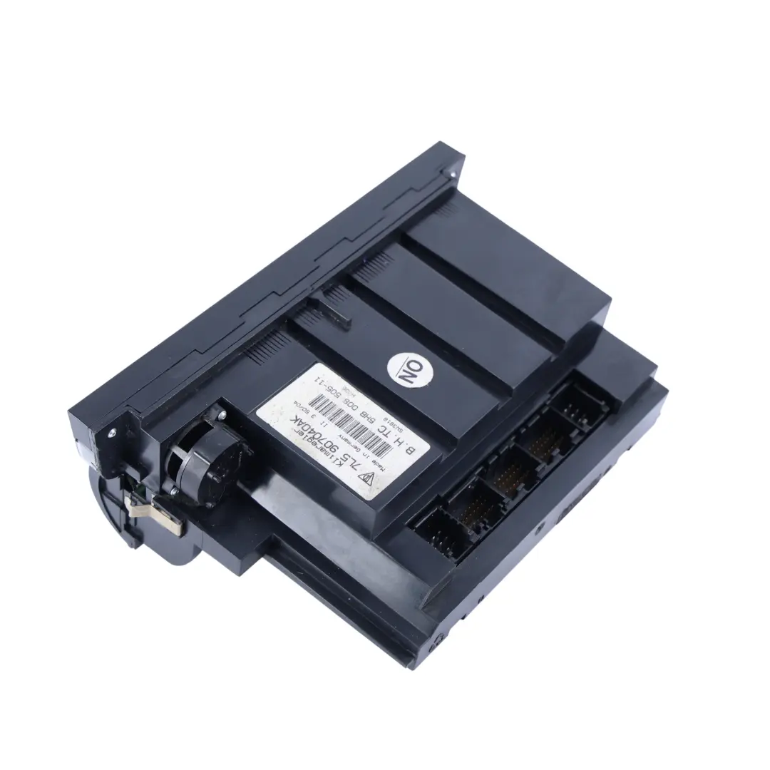 Unità Interruttore Pannello Controllo Clima per Porsche Cayenne 9PA con numero di parte 7L5907040AK Porsche Cayenne 9PA Unità Interruttore Pannello Controllo Clima - SKU 7L5907040AK - Numero di parte 7L5907040AK