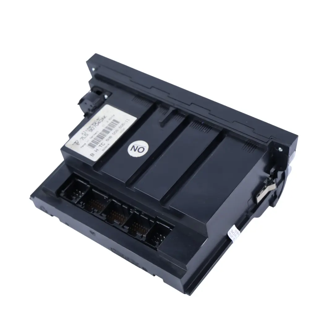 Porsche Cayenne 9PA Panel Klimatyzacji Panel Sterowania - SKU 7L5907040AK - Numer Części 7L5907040AK