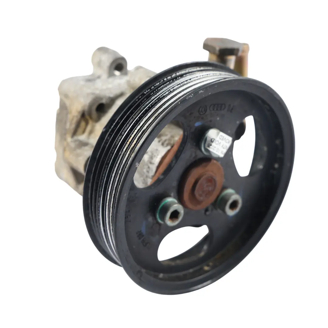 Volkswagen Touareg 7L Pompe De Direction Assistée 3.2 BMV - SKU 7L6422154E - Numéro de pièce 7L6422154E