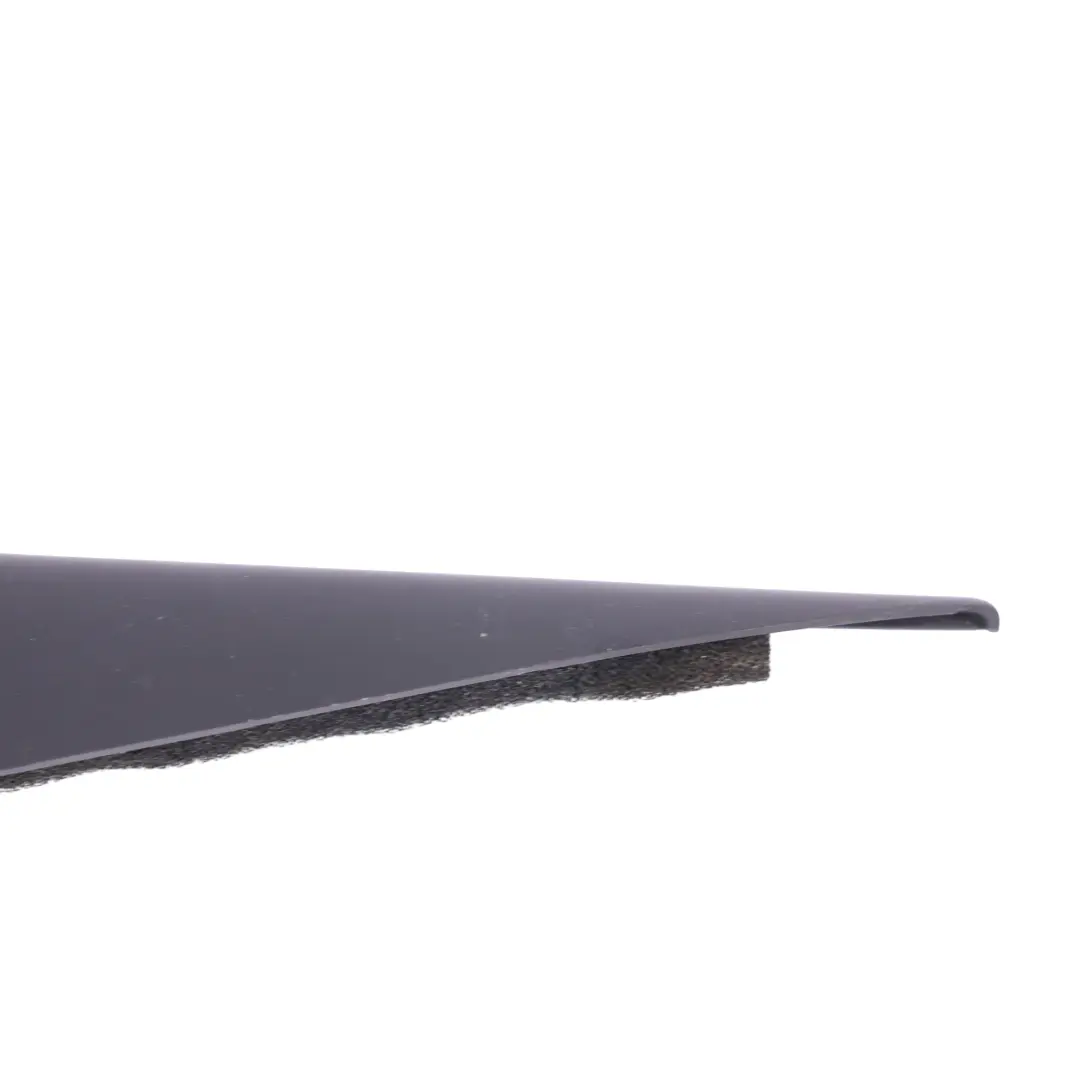 Garniture De Fenêtre De Porte Arrière Triangle pour Porsche Cayenne 9PA à propos du numéro de pièce 7L6839994A Porsche Cayenne 9PA Garniture De Fenêtre De Porte Arrière Triangle - SKU 7L6839994A - Numéro de pièce 7L6839994A