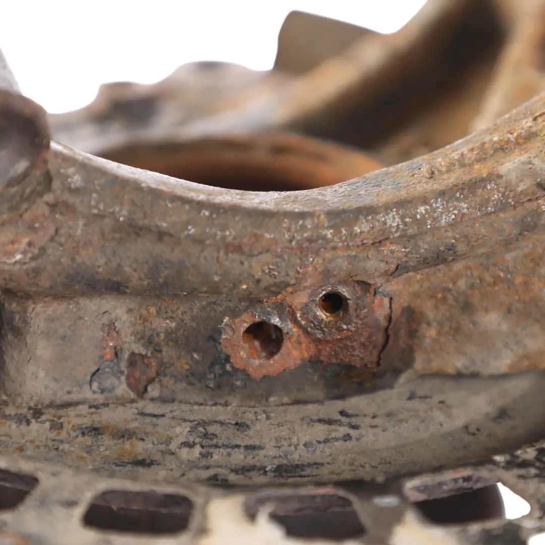 Carrier Knuckle Brake Disc Plate Left N/S to Audi Q7 4L Rear Wheel with Part number 7L8505435A Audi Q7 4L Rear Wheel Carrier Knuckle Brake Disc Plate Left N/S - SKU 7L8505435A-3 - Part number 7L8505435A