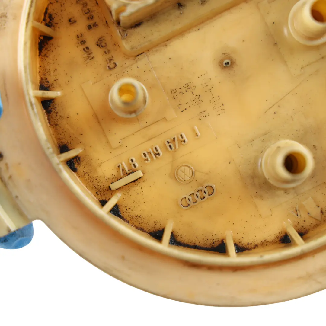 Audi Q7 4L Control Fuel Pump Tank Sender Pump Unit Diesel Engine - SKU 7L8919679J - Part number 7L8919679J