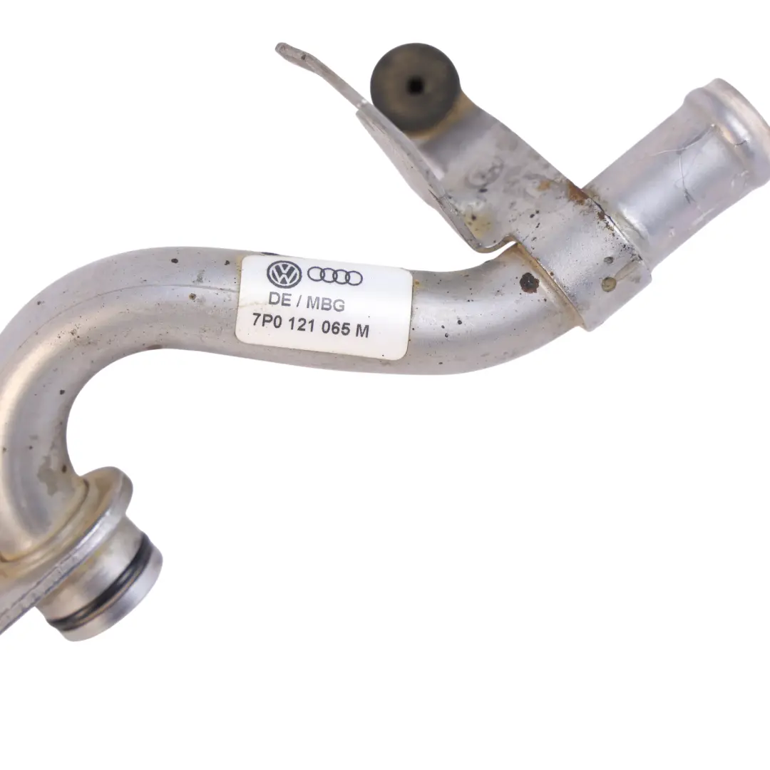 7P Enfriador Aceite Tubo Refrigeración 3.0 TDI para Volkswagen Touareg con número de pieza 7P0121065M Volkswagen Touareg 7P Enfriador Aceite Tubo Refrigeración 3.0 TDI - SKU 7P0121065M-1 - Número de pieza 7P0121065M